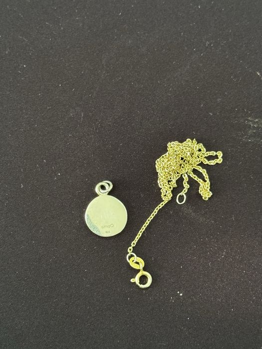 продам кулон с цепочкой Aimaq