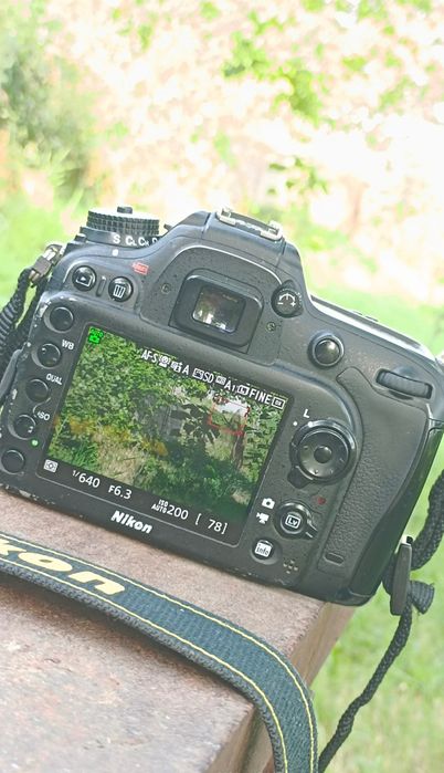 Фотоаппарат Nikon D7100 + VR 18-140