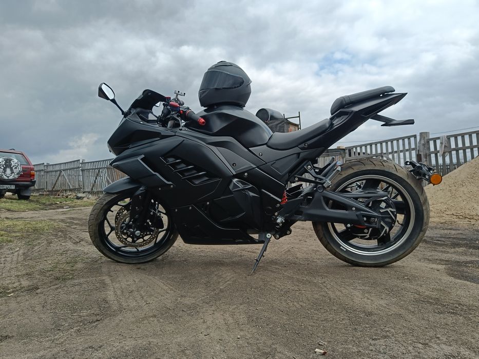 Электромотоцикл Ducati