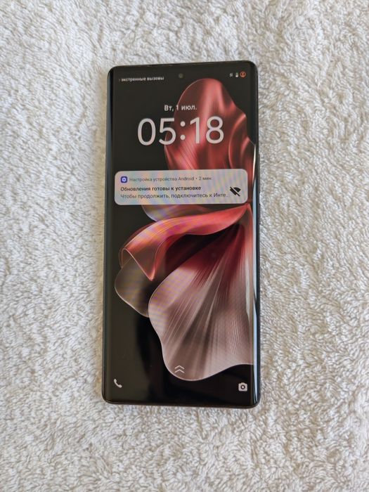 Vivo V 30e 5G  8+8/256GB IDEAL