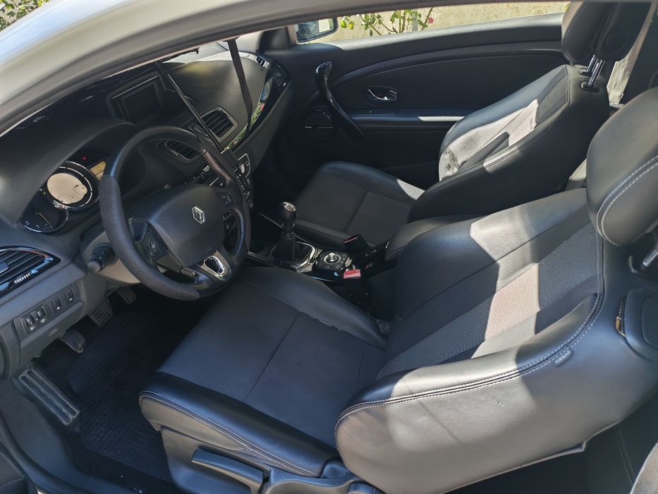 Vand/Schimb Renault Megane 3 coupe  bose edition