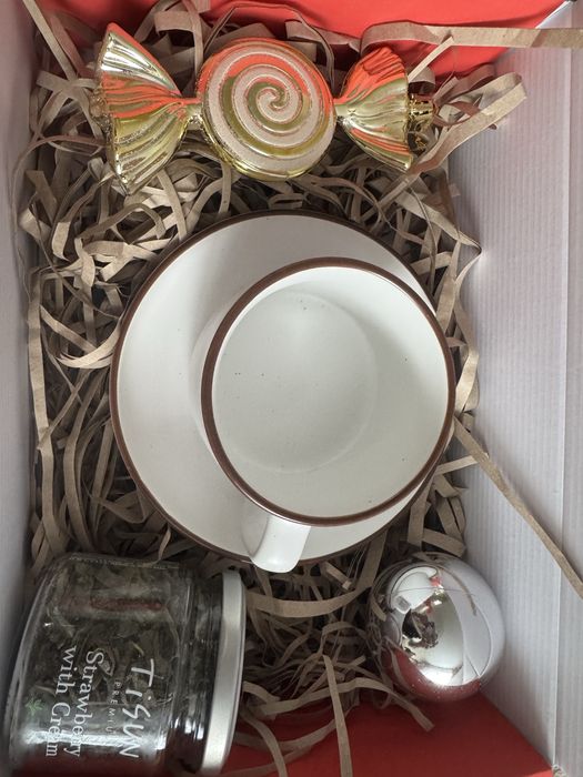 Продам новогодние боксы