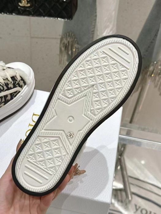 Продам зимние кеды прсле химчистки