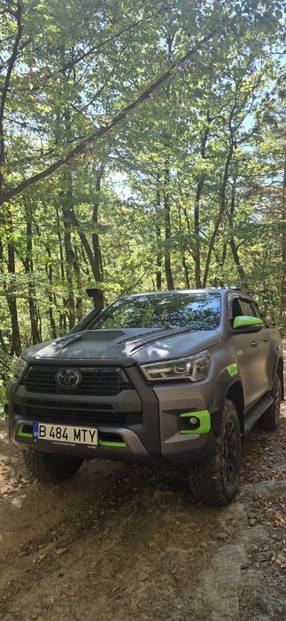 TOYOTA Hilux 2025 — imagine 4