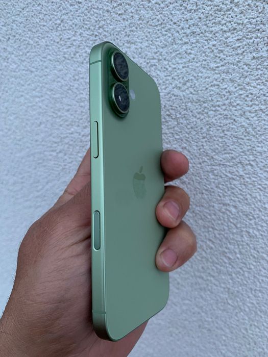 Iphone 17 256gb NOU 6 cicluri incarcare