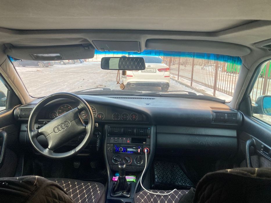 Продам Ауди А6 2.0 обьем инжектор