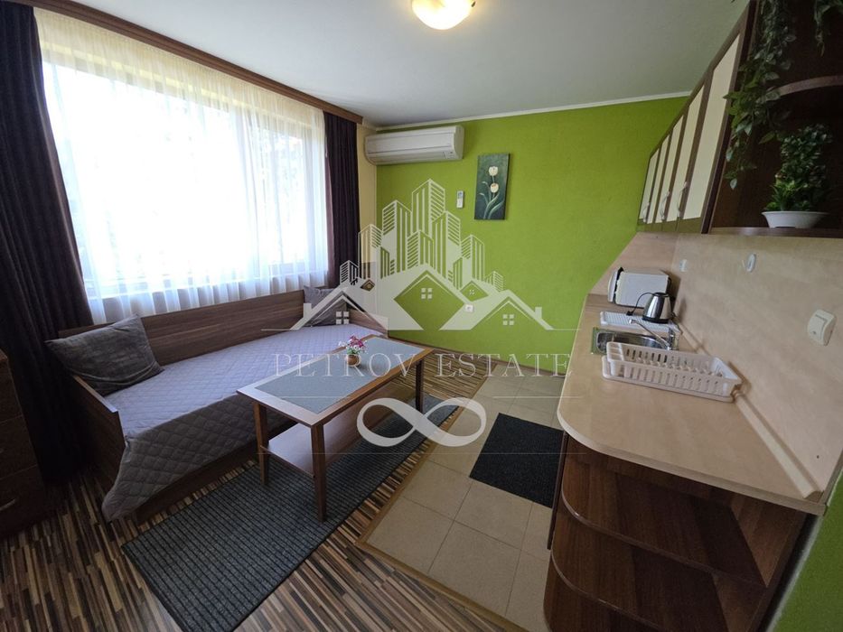 Продава се Хотел в Батак - 560 кв.м за 677 €/кв.м - Снимка #10