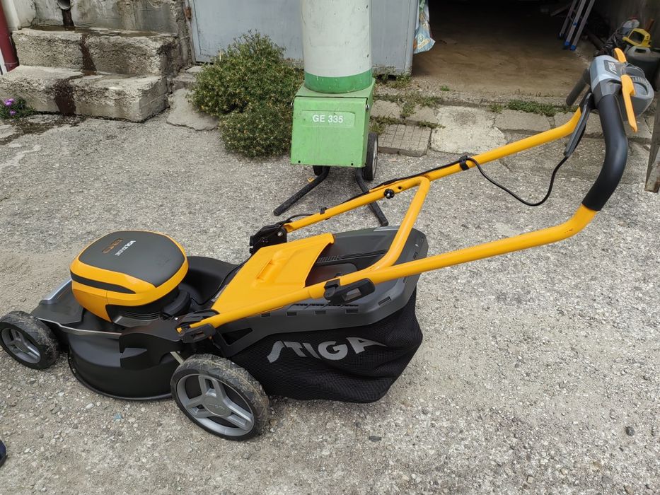 Акомулаторна Косачка Стига чисто нова