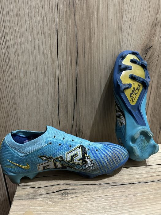 Бутсы, размер 36