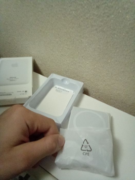 Магнитный аккумулятор MagSafe для iPhone