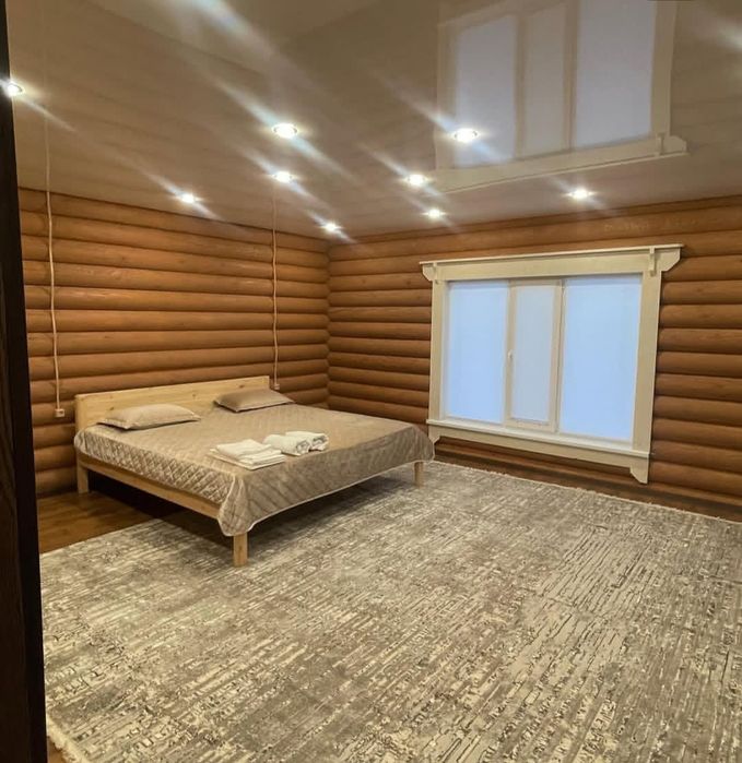 Коттедж в основном бору