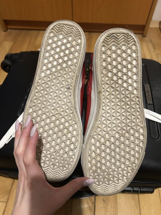 Дамски кецове Moschino