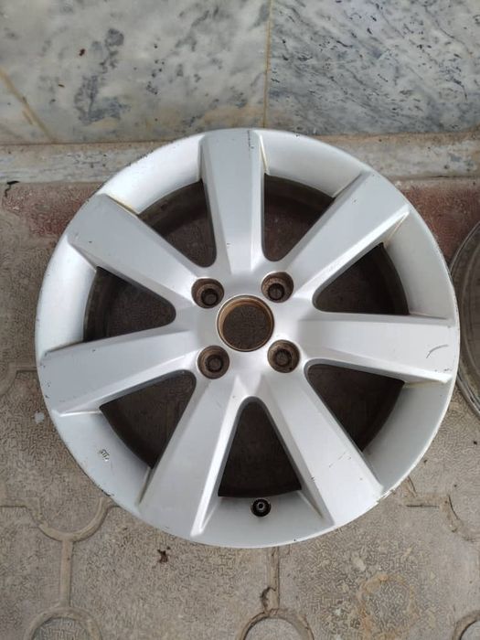 Эпика диска в отличном состоянии