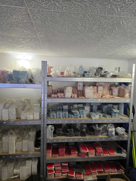 Business la cheie – imprimantă UV + stoc + site + social media | ideal pentru huse telefon personalizate