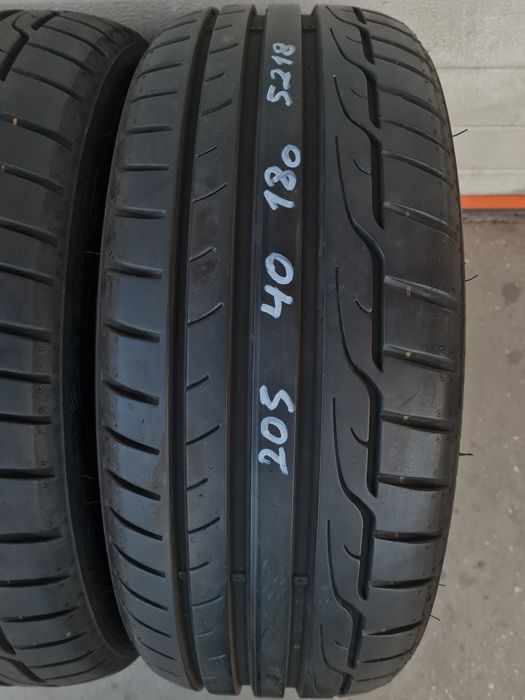 Летни гуми 4 броя DUNLOP SportMaxx RT 205 40 R18 дот 5218