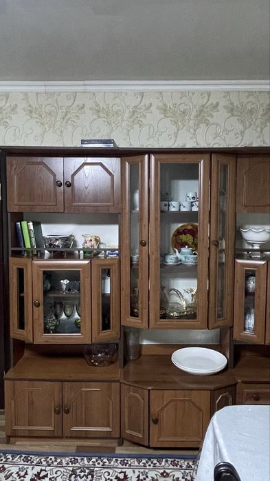 Стенка горка для посуды