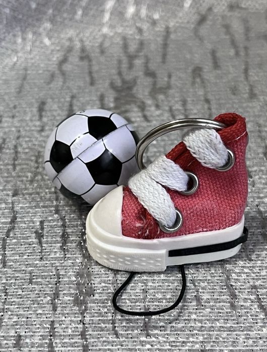 брелки для друзей