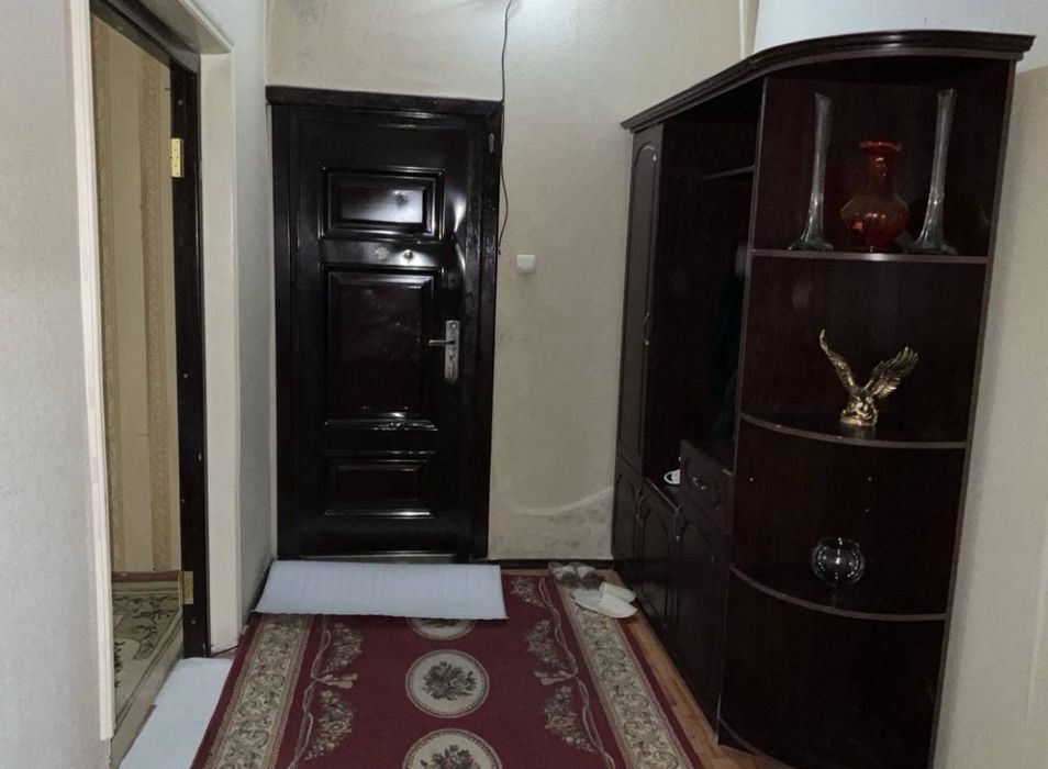 Юнусабад 18кв 3/5/5 Оринтир: Сайрам