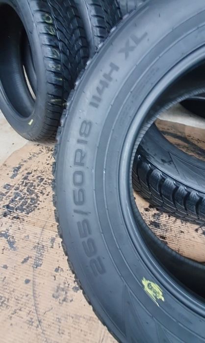 2 Anvelope Nokian 265 60 R18XL  M/S  impecabile.
