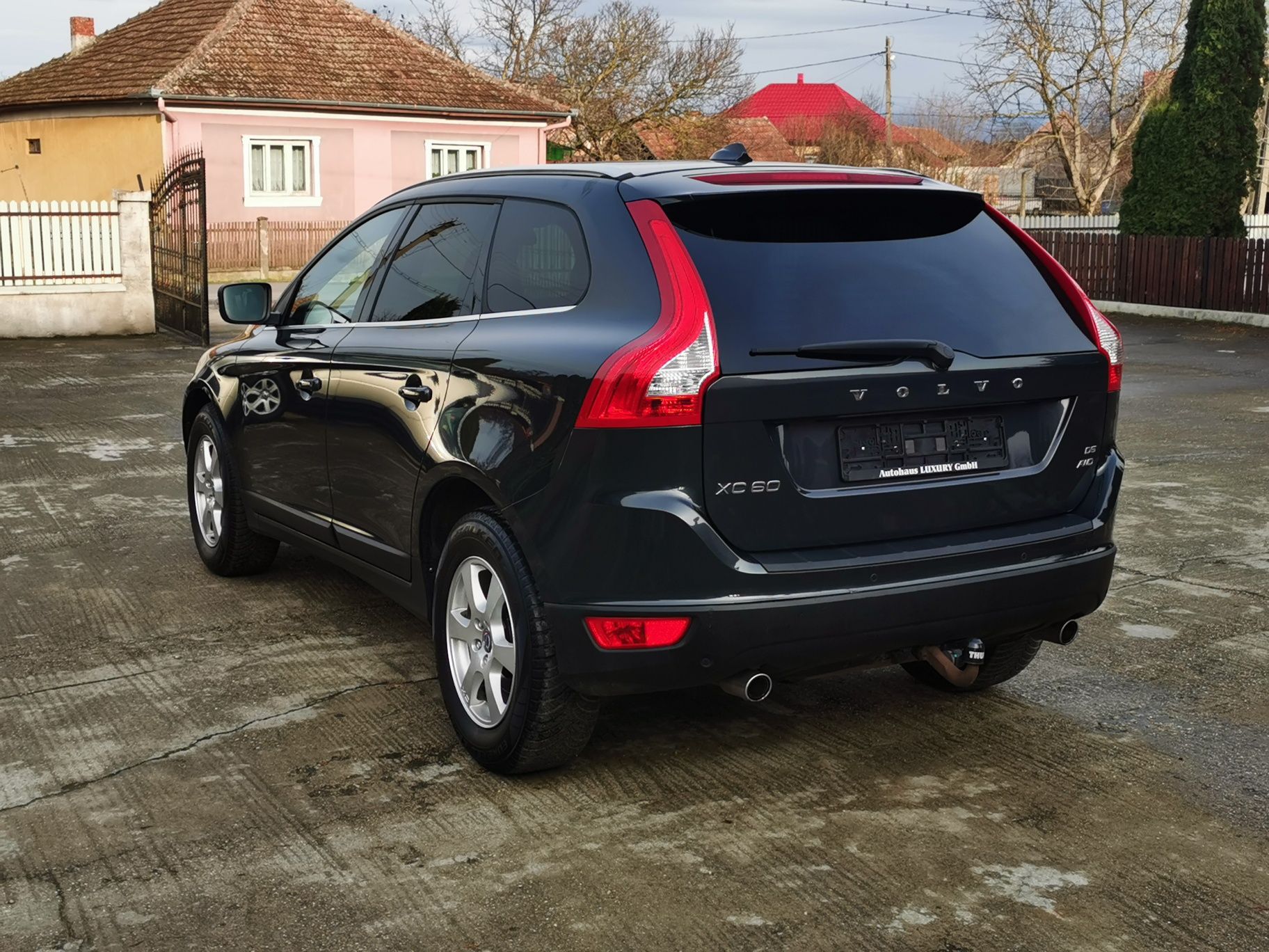 Volvo Xc60 24d5 Awd 205cp An Fabr2010 Mediesu Aurit • Olxro 0906