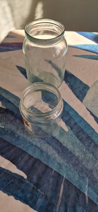 Продам банки стеклянные  0.5,0.7,1 лит.