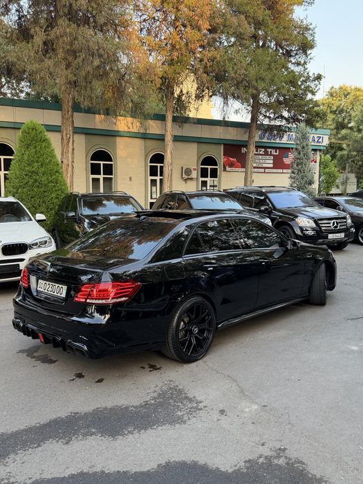 Mercedes Benz W212 E200 Rastamojka bo'gan