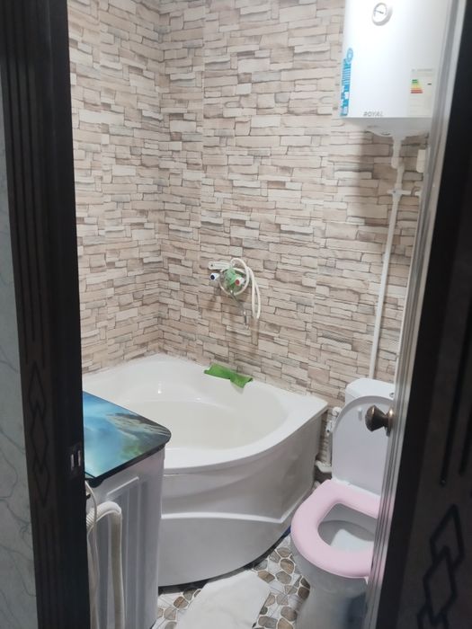 Аренда 1 ком квартира в 1 микрорайоне 4 этаж