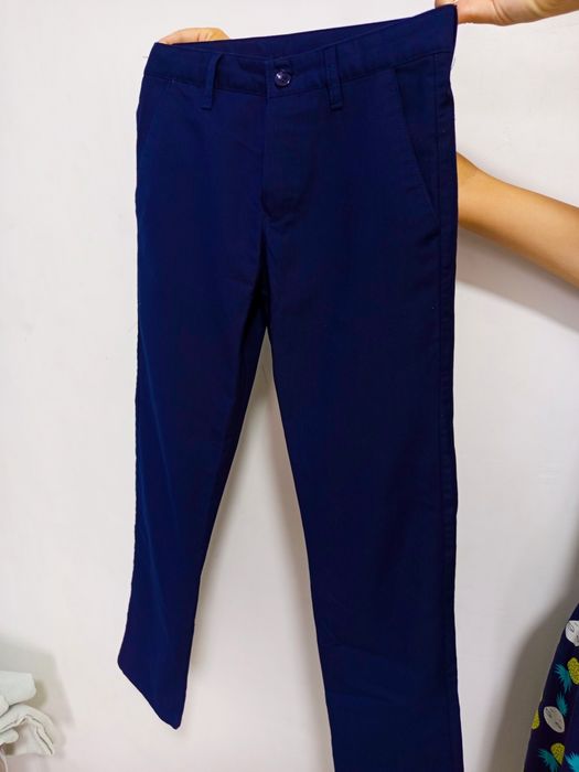 Продам школьные брюки для мальчика