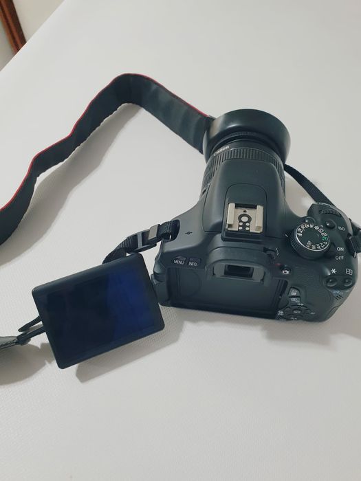 Canon eos 600D продам недорого