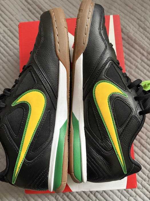 Nike gato brasil футзалки