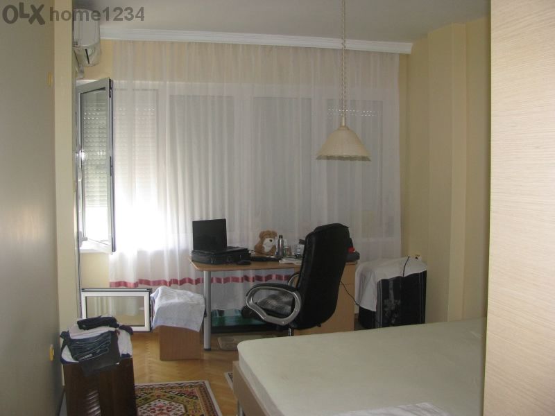 Продава се Многостаен апартамент в Хасково, Център - 150 кв.м за 1267 €/кв.м - Снимка #4