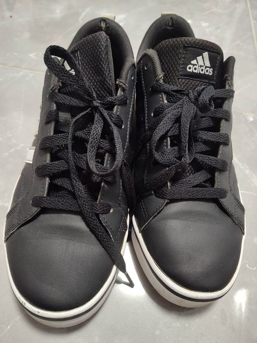 Маратонки Adidas