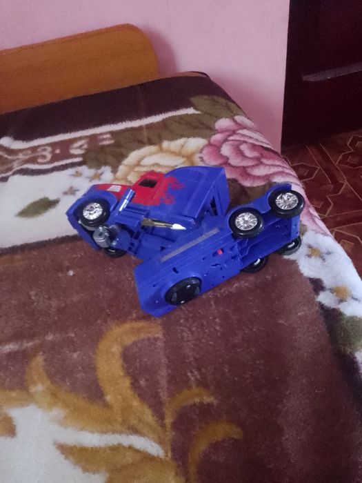 Vând vând robot la plafon înapoi la Optimus prime pe baterii