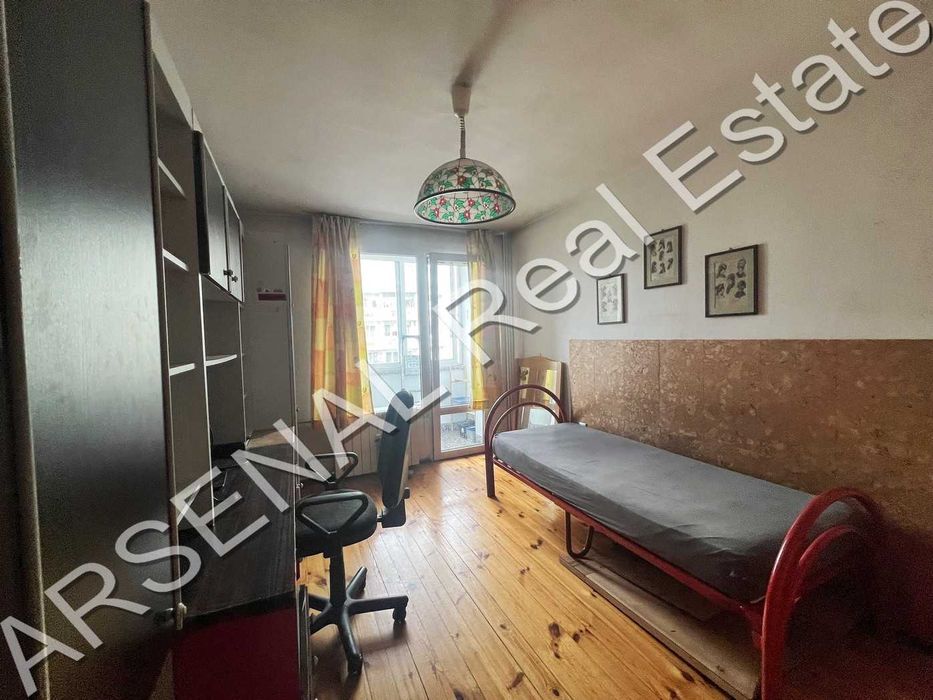 Дава се под наем Четиристаен апартамент в София, Дианабад - 142 кв.м за 698.19 € - Снимка #6