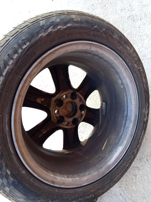 Джанти с гуми 5х112/16