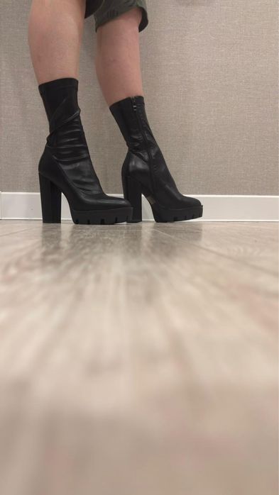 Обувь женская  новая из кожи