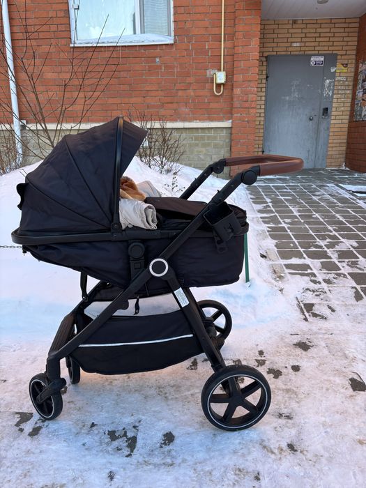 Продам коляску 2 в 1