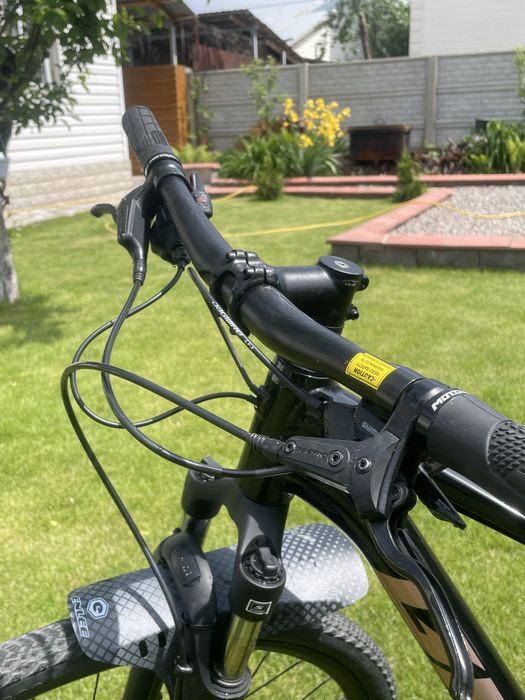 Велосипед giant roam 4