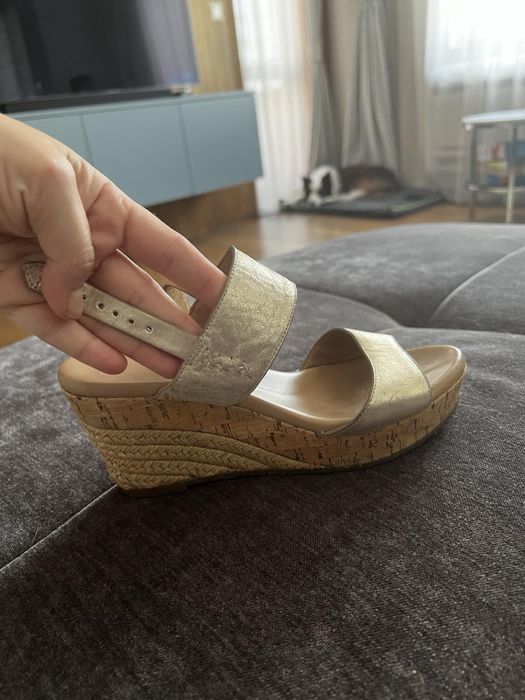 Дамски сандали