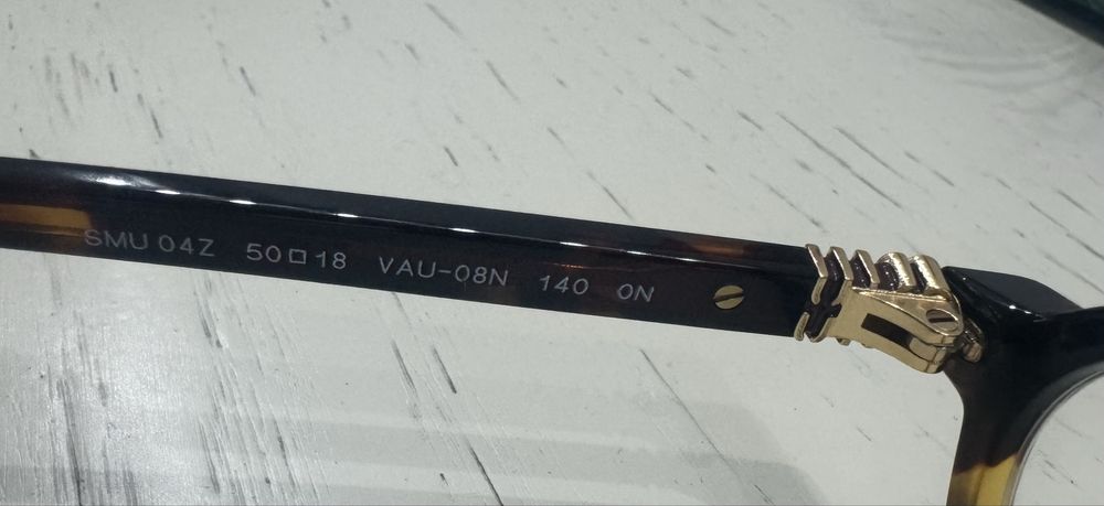 Продам очки Оригинал miu miu !