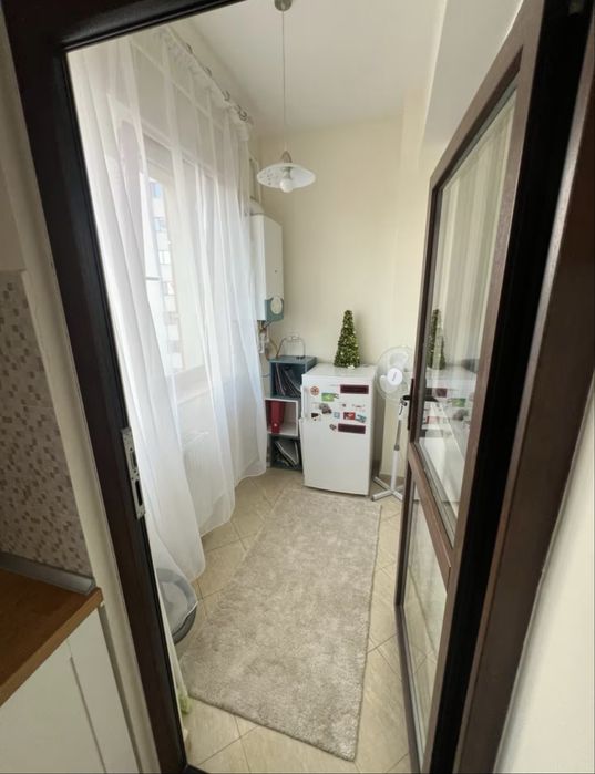 Inchiriez apartament 2 camere Palas