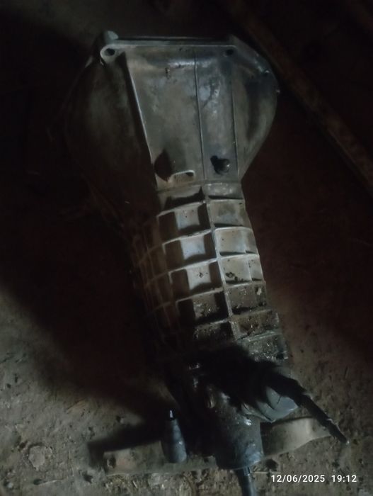 Ishlashi yurgan xolda yichib olingan