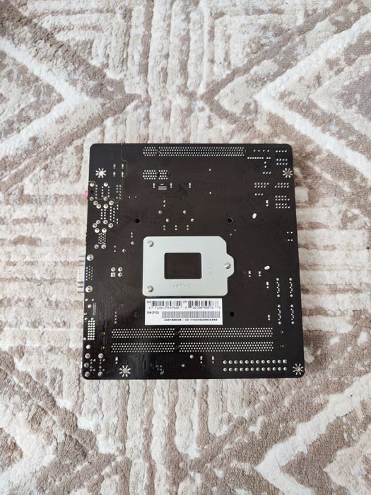 Материнская плата Biostar H81MLV3