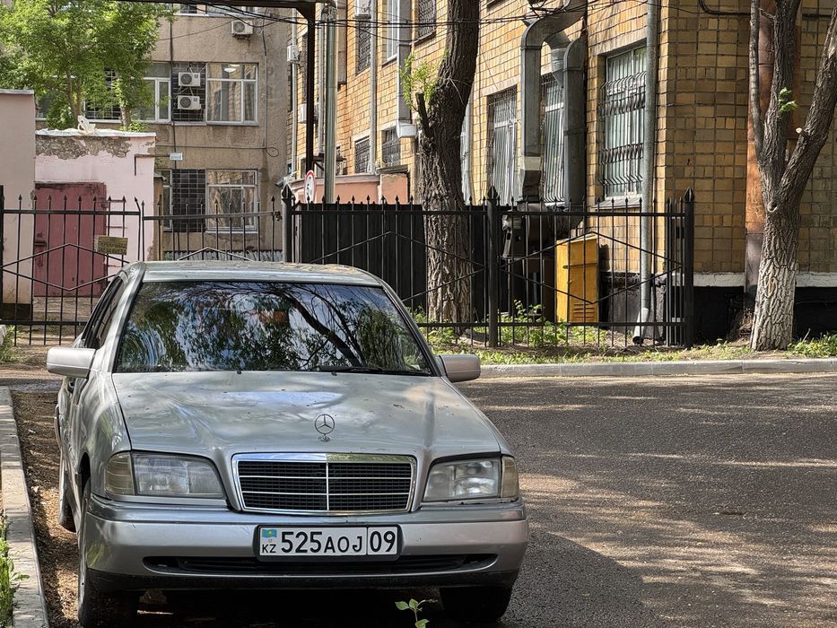 Продам машину или обменяю