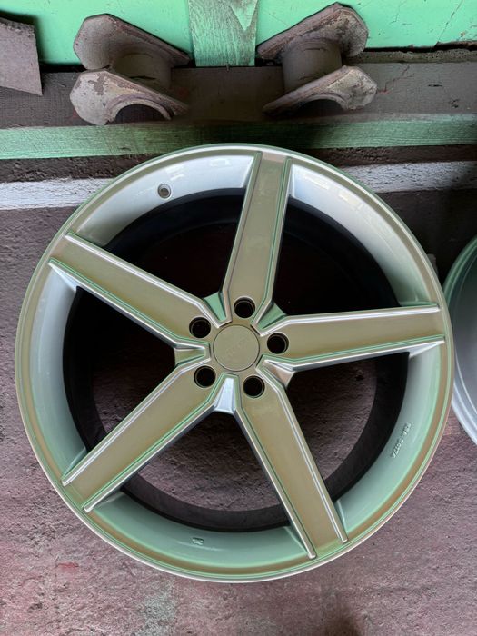 Jante Volkswagen / Audi / Seat 5x112 R20