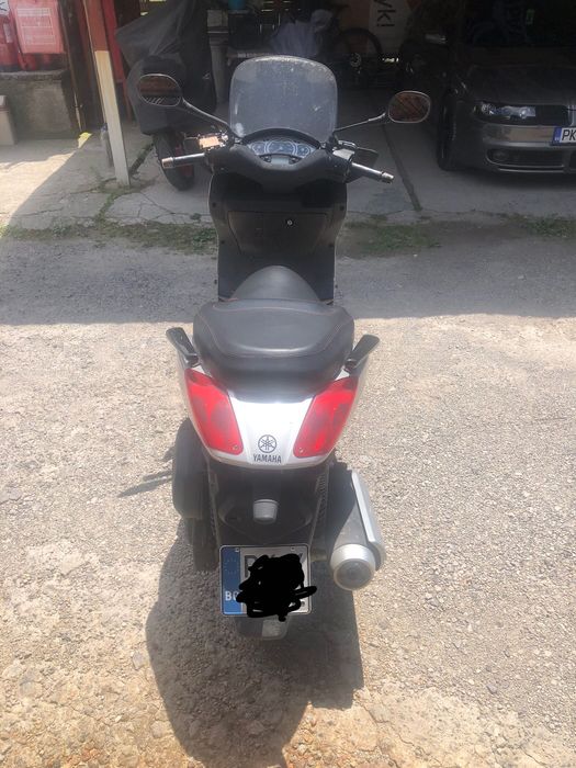 Yamaha X-max 250i