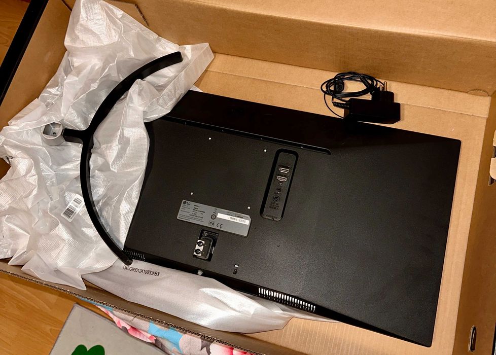 Monitor LG Ultrawide 29” hdr freesync