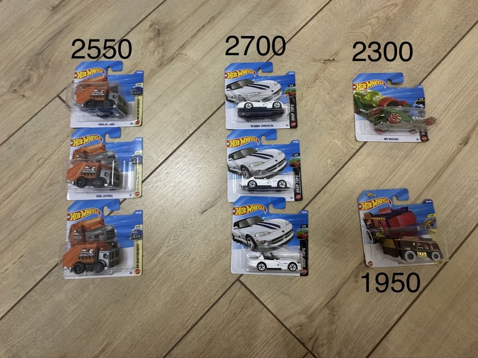 Продаю hot Wheels машинки