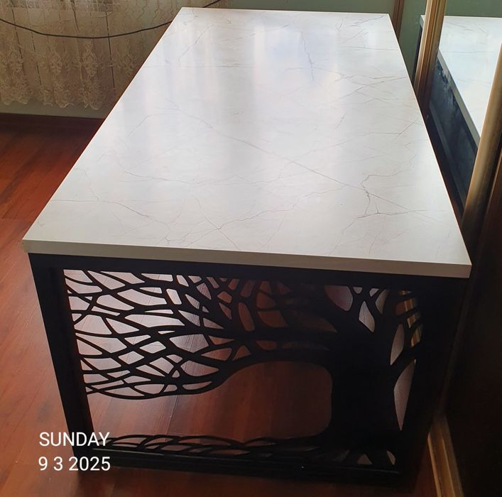 Продам  письменный стол