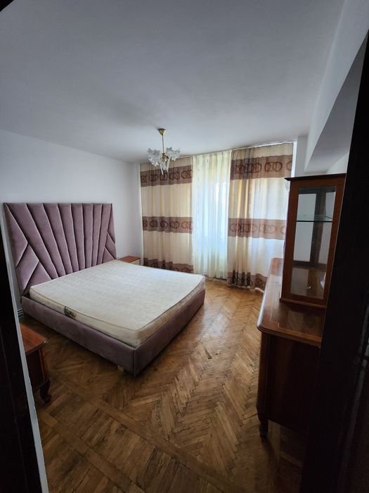 Inchiriez apartament 2 camere